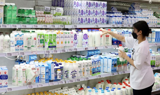 서울 서초구 농협하나로마트 양재점에서 우유가 판매되고 있다.ⓒ뉴시스