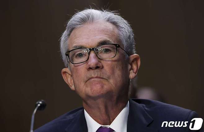제롬 파월 미국 연방준비제도 의장이 상원 금융위원회 청문회에 출석을 하고 있다. © AFP=뉴스1 © News1 우동명 기자
