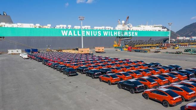 XM3 첫 유럽수출 선적 개시. 르노삼성 제공