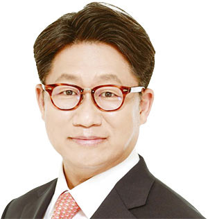 허욱 법무법인 세종 변호사 연세대 경영학·법학, 베이징대 법학 박사, 사법연수원 33기, 전 법무법인 율촌 상하이 대표처 대표