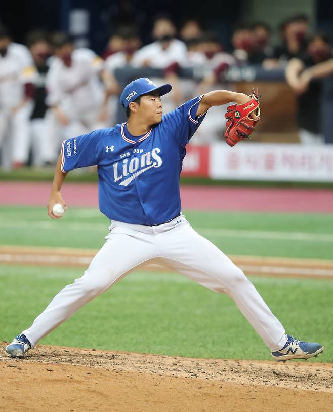 '2021 신한은행 SOL KBO 리그' 삼성-키움 경기

삼성, 키움에 9대 3 승리, 마무리 투수 김윤수

서울 고척스카이돔

2021년 10월 6일. (김창율/news@isportskorea.com)