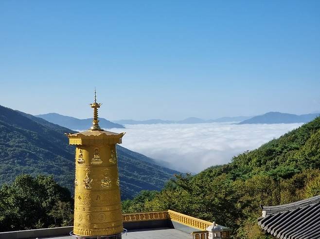 전남 구례군 연기암 운해.임세웅 제공 *재판매 및 DB 금지