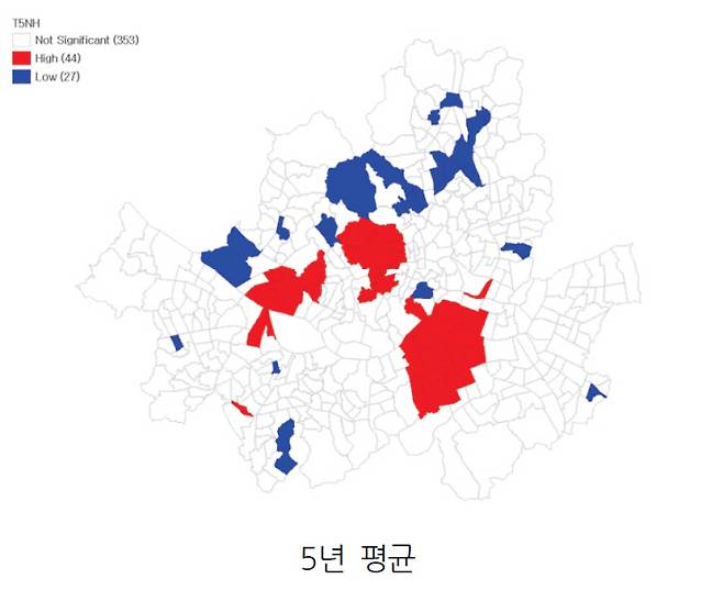 2015~2019년 5년 동안 서울시 비주거지역 가운데 화재가 집중적으로 많이 발생한 지역(빨간색)과 적게 발생한 지역(파란색)의 분포도. 주택도시연구, SH공사 제공.