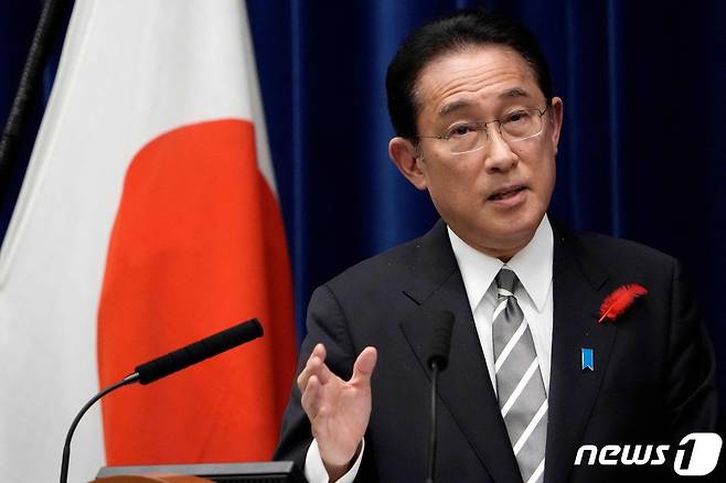 기시다 후미오 일본 총리가 14일 기자회견에서 발언하고 있다. © AFP=뉴스1