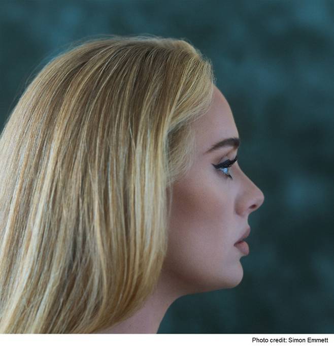 커버. 소니 뮤직 엔터테인먼트 코리아 제공