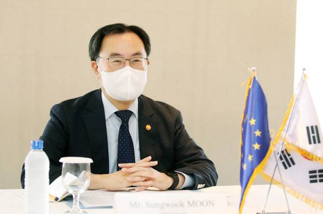 문승욱 산업부 장관. (사진=연합뉴스)