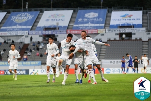 임은수 결승골에 기뻐하는 대전 선수들[한국프로축구연맹 제공]