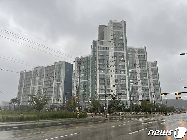 동해시의 한 아파트 전경.(사진은 기사 내용과 무관함) / 뉴스1 © News1