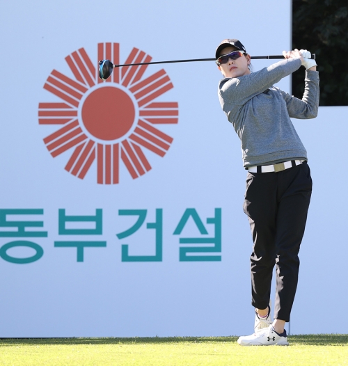 2021년 한국여자프로골프(KLPGA) 투어 동부건설-한국토지신탁 챔피언십 우승을 차지한 이정민 프로가 최종라운드에서 경기하는 모습이다. 사진제공=KLPGA