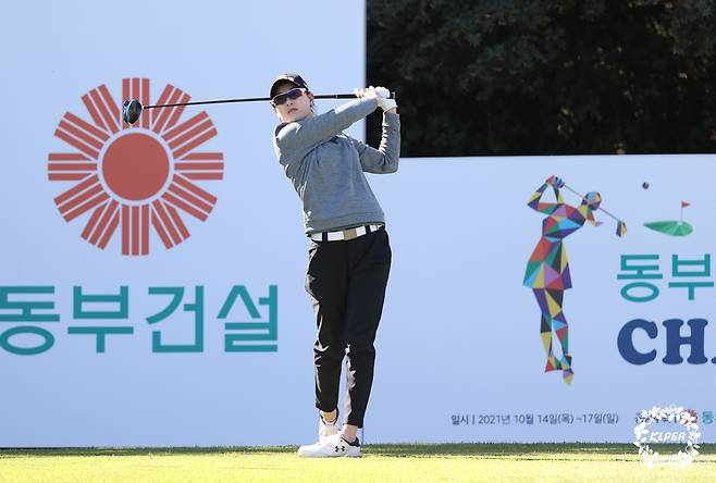 이정민의 티샷. [KLPGA 제공. 재판매 및 DB 금지]