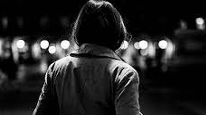 '카르멘 몰라' 관련 웹사이트 캡처