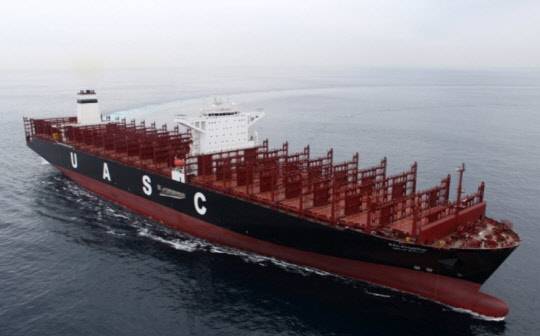 한국조선해양 초대형 컨테이너선. <연합뉴스>