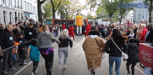 Flashphoto NL 유튜브 영상 캡쳐.