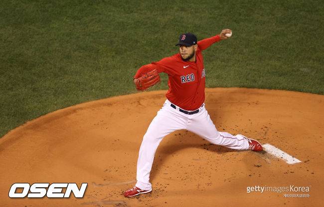 [사진] 보스턴이 2021년 10월 19일(한국시간) 로드리게스의 호투에 힘입어 3차전 완승을 거뒀다. ⓒGettyimages(무단전재 및 재배포 금지)