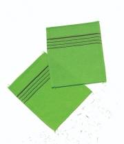 때를 밀면 피부의 수분과 탄력이 감소한다./사진=헬스조선DB