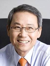 이근면 전 인사혁신처장