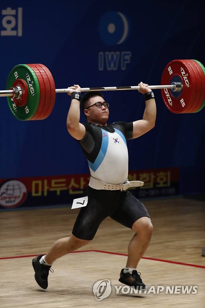 한국 역도 유망주 장혜준 [사진공동취재단=연합뉴스 자료사진]