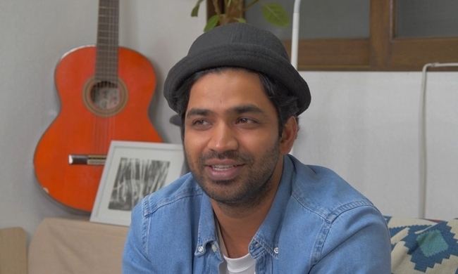 Actor Anupam Tripartite, a popular Indian who plays the role of Ali Abdul, a 199 participant in Squid Game, will make his first appearance on I Live Alone.MBC I Live Alone (director Huh Hang Kim Ji-woo), which will be broadcast on October 22, will reveal the Korean flesh of Anupam Tree Party, which became a world star at once through Squid Game.Anupam Tree Party is an eight-year veteran actor who has appeared in many big works such as international market, sun descendant, and sweet doctor.Recently, he has become a world star in the Netflix series Squid Game of the worlds syndrome, playing the role of 199 participant Ali Abdul with delicate acting power.Anupam Tree Party, which is 11 years old in Korea this year, will show its nuclear in-sight life when it comes to the neighborhood.It raises questions about the secret of the popularity of Anupam Tree Party, which drives Friends from broadcaster Friend to college alumni, even to laundry and police stations.Anupam Triparte unveils the ring The Trace Room near its alma mater, the Korea Arts Academy.Anupam Tree Party will be friendly with the daily life of K-patch, from the Hunminjeongeum Cup to the use of the sofa as a backrest on the floor.Anupam Tree Party also became a 3.8 million world star on SNS followers, but either washed in the sink or in the kitchen cupboard (?) If you are a student of The Trace, you will laugh with a stormy sympathy.Anupam Tree Party was able to hold on to the long life of another country, saying, It is not lonely and it is too good.As soon as I opened my eyes, I greeted the morning with music and hip dance, and I was expecting that I had a charm of Hungnu Farm, which is a reversal that dances and songs do not stop.