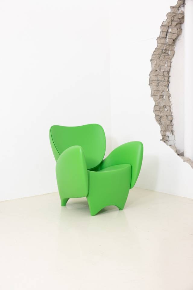 ‘2021 DDP 베스트 디자인 어워드’에서 서울시장상을 수상한 1인 가구용 의자 ‘더 버터플라이’ /사진 제공=서울디자인재단