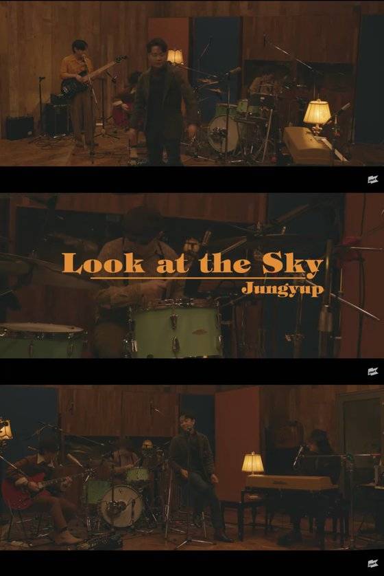 롱플레이뮤직 제공