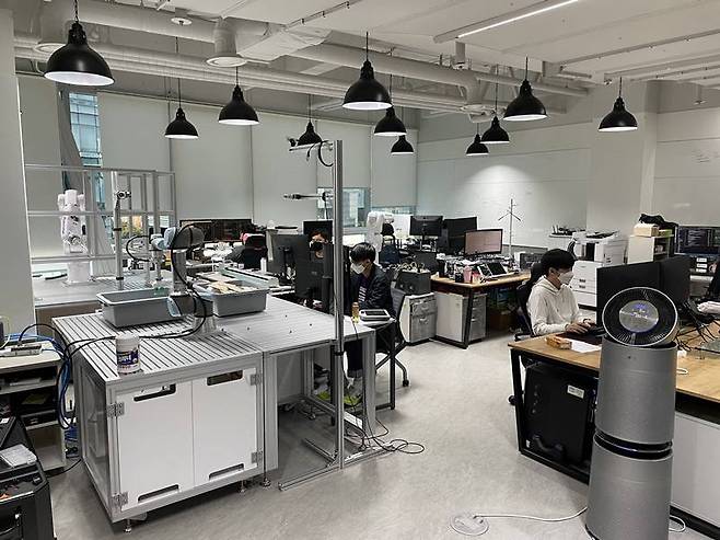 플라잎 사무실 모습