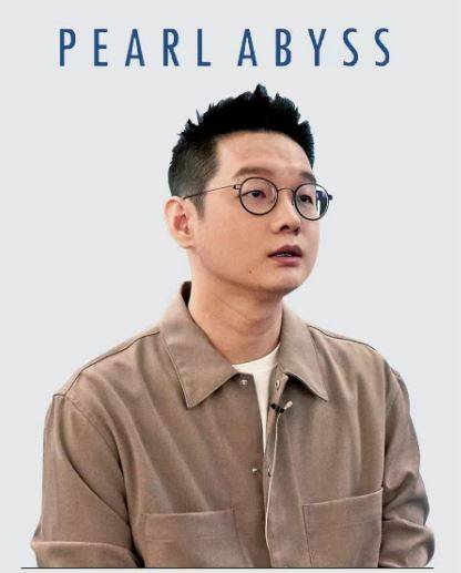 ‘도깨비’의 애니메이션과 모션캡처를 담당하고 있는 김상영 리 드 프로듀서. 그는 지금의 펄어비스를 있게 한 게임 ‘검은사막’ 애니메이션을 담당하는 등, 10년 동안 펄어비스에 몸 담으며 액션 디자인을 이끌고 있다.