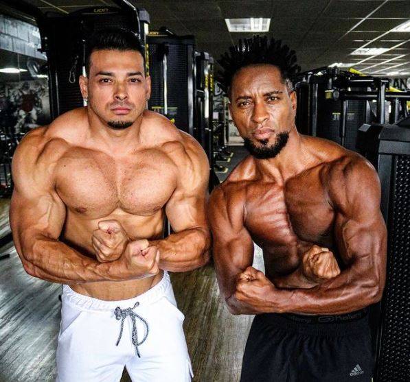 제 호베르투(우측)