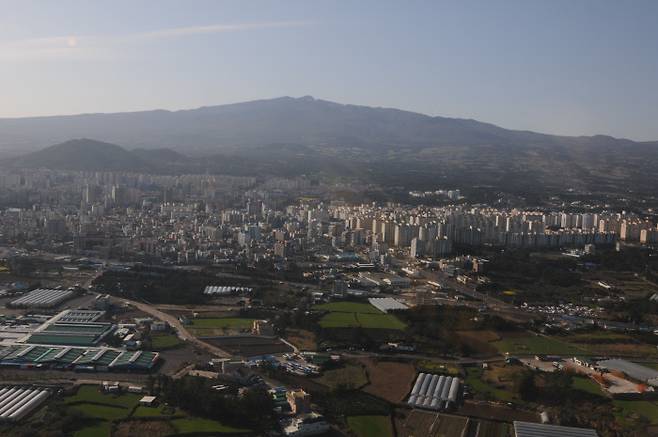 하늘에서 바라본 제주도. 제주도 제공