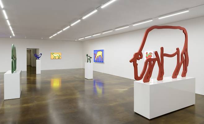 An installation view of the exhibition “Julian Opie” at Kukje Gallery (Courtesy of the artist and Kukje Gallery)