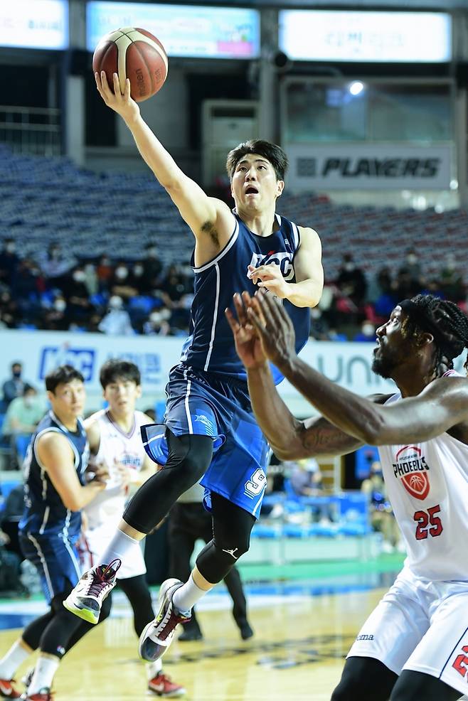 김지완 레이업 [KBL 제공. 재판매 및 DB 금지]