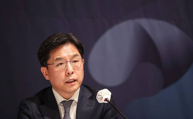 South Korea`s chief nuclear envoy, Noh Kyu-duk, speaks during a forum organized by the Institute for National Security Strategy in Seoul on Monday. (Yonhap)