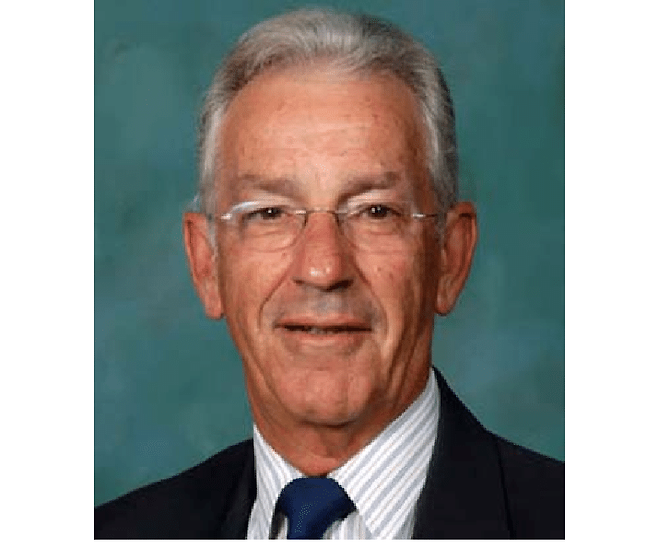 호주 러셀 스트롱 교수