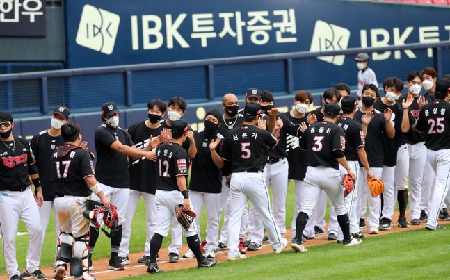 2위 kt는 아직 자력으로 정규리그 우승이 가능하다. ⓒ 뉴시스