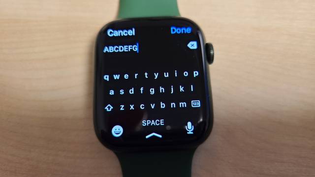 애플워치7에 처음 들어간 쿼티 키보드/사진=노현섭 기자