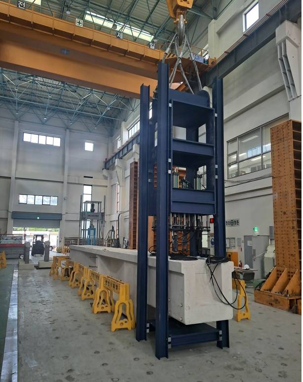 거더 원격 정밀거치 장비 시작품 실험 사진./건설연