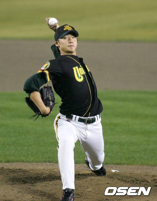 [OSEN=손용호 기자] 현대 오주원(오재영) 2004.11.01