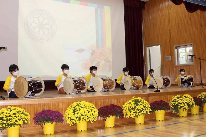 반포초등학교의 ‘반포 美·소·지·기 꿈나무 축제’ 장면.