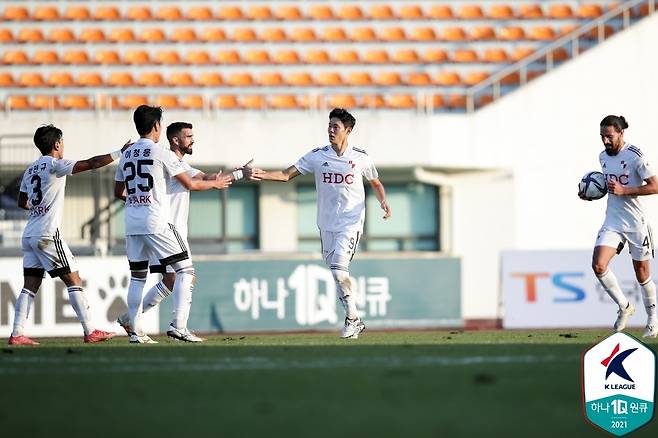 부산 안병준의 골 세리머니. [한국프로축구연맹 제공. 재판매 및 DB 금지]