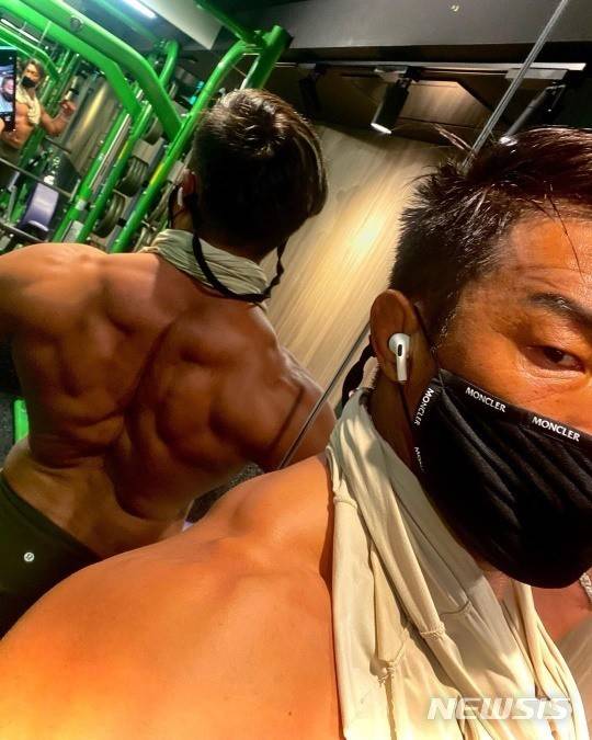 [서울=뉴시스] 추성훈 (사진=추성훈 SNS 캡처).2021.11.01.photo@newsis.com