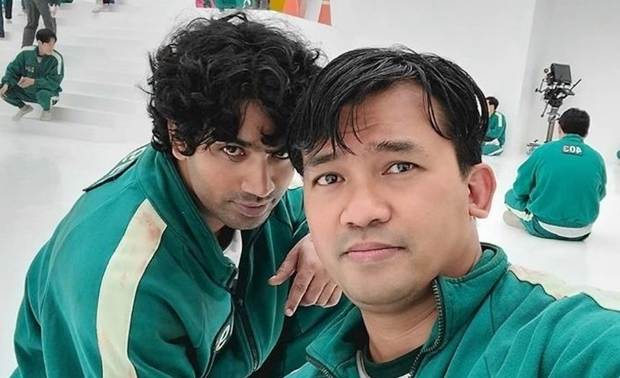 오징어게임에서 파키스탄 노동자 압둘 알리로 활약한 인도 배우 아누팜 트리파티(왼쪽)와 크리스찬 라가힐./사진=크리스찬 라가힐 인스타그램
