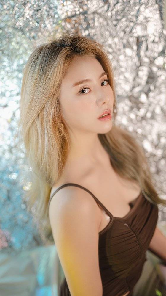 설하윤