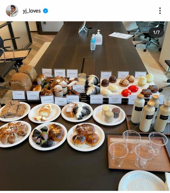 신세계푸드는 지난 7월 정 부회장과 신규 베이커리 라인업에 대한 시식회를 진행했고, 정 부회장은 이를 인스타그램에 올렸다. [사진=인스타그램 캡처]