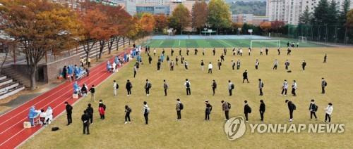 학교 전수검사  지난 2일 모습. [연합뉴스 자료사진]