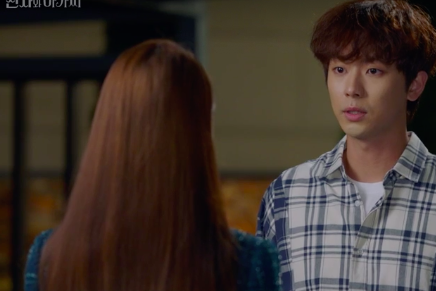 Can Lee Jong-Won recognize Lee Il-hwa, the Cosmetic Surgery No. 10, in Gentleman and Young Lady?KBS2TV weekend drama Shin Sa-sa and young lady (directed by Shin Chang-seok, playwright Kim Sa-kyung) was broadcast on the 7th.On this day, the sophisticated (Yoon Jin-i) went out to the confrontation, and as soon as he had his first meeting, he set a marriage date.He also looked at this figure from afar, but he avoided his position by watching the sophisticated figure receiving the ring.But the great criminal knew he was a double-legged man, and hurried to find the sophistication, who told the sophistication, Do you think he and Marriage, but he should never be.So Sophistication said, Did you think I could not forget you, but did not you want to finish with pleasant memories? Now I have a fuss, suddenly what do you care?The grand criminal said, Lets find out if you want to marriage with him. The sophistication shed tears as he looked at the back of the grand criminal, saying, Why do you care about you or what else you have to say?That night, the drunken sophistication went back to the house of the great criminal.Wang Dae-ran (Cha Hwa-yeon), who did not know this, was delighted to say that he had taken a meeting place, but Cha Yeon-sil (Oh Hyun-kyung) called Dae-ran using a sophisticated mobile phone and told him about the situation of sophistication.Wang Dae-ran hurriedly went to find sophistication and told Cha Yeon-sil, Our sophistication marries next month.When the big man came home, the drunken sophistication told the big man, What are you not marriage, are you here to see me, or are you foolish?The king was even more angry with the big man, even catching the big mans neck and saying, If our sophistication shakes once more, we will blow up this house.Tell me you dont want to marriage me, said Sophistication, but the great man did not say anything and avoided his position.The next day, when he told the sophistication, If you go to another man even if you are marriage, if you do not like it now, break marriage, stop it.Meanwhile, Park Soo-chul (Lee Jong-Won) waited while cleaning Anna Nicole Smiths tea.Anna Nicole Smith Kim, who had been involved in the Cosmetic Surgery 10 times in an accident, was anxious, saying, I do not recognize me so often.The unaffiliated Suh Chul was pleased that Anna Nicole Smith Kim would be a good opportunity by mentioning Dan Dan Dan and the United States.At this point, Su-cheol recalled his ex-wife, discovering two dots behind Anna Nicole Smith Kims neck: What am I thinking?There are only one or two people in the world. Anna Nicole Smith Kims face was a constant reminder of her ex-wife.It was noteworthy whether he would remember Anna Nicole Smith Kim.Capture the TV screen of Gentleman and Young Lady