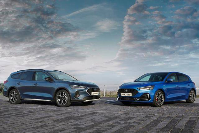 포드가 자사의 스테디셀링 해치백 포커스의 신모델을 선보였다.