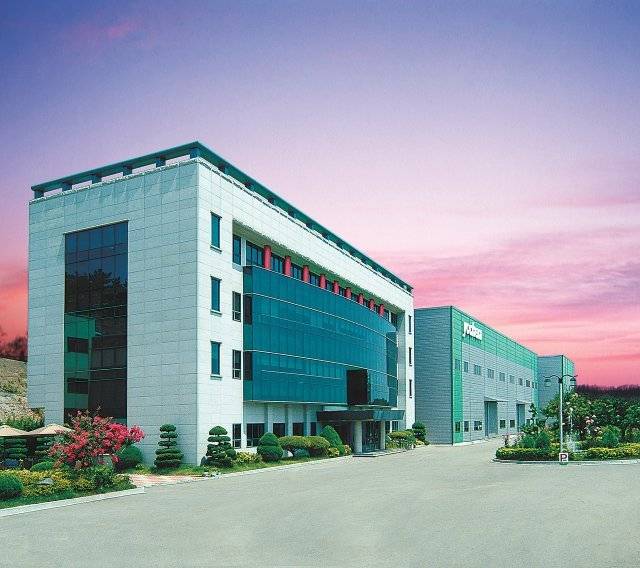 경북 성주에 위치한 영창케미칼㈜ 본사 전경.