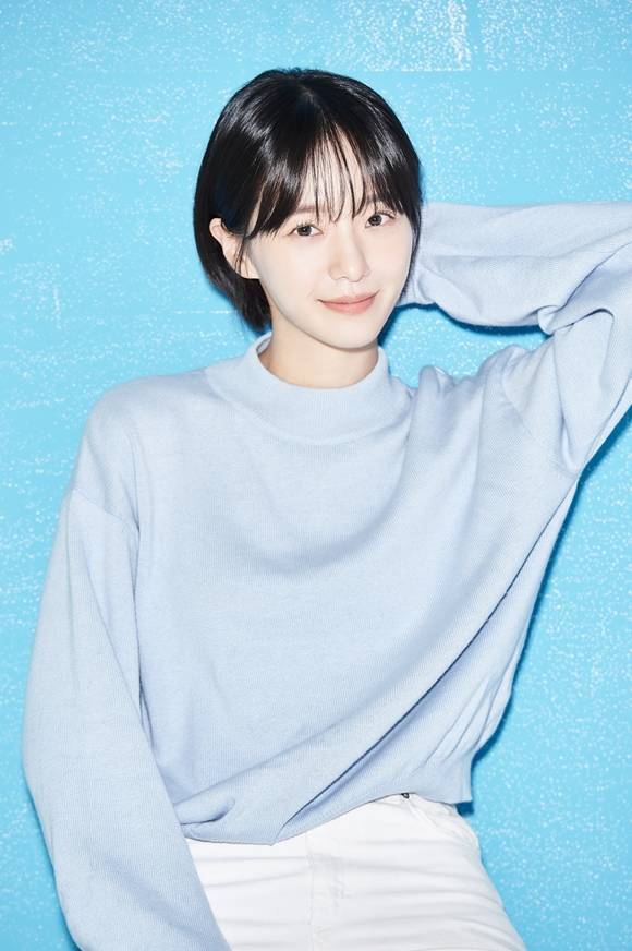 2021년 쉼 없이 달려온 박규영은 "남은 기간동안 비워내는 데 집중할 계획"이라고 전했다. /사람엔터테인먼트 제공