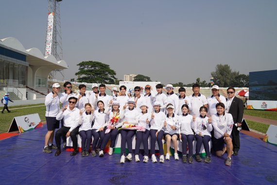 한국 양궁대표팀 단체 사진. (사진=대한양궁협회 제공) /사진=뉴시스