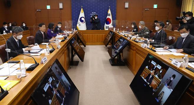 정의용 외교부 장관이 22일 서울 종로구 외교부 청사에서 열린 유엔 평화유지 장관회의 준비위원회 제5차 회의에서 발언하고 있다(사진=뉴스1).