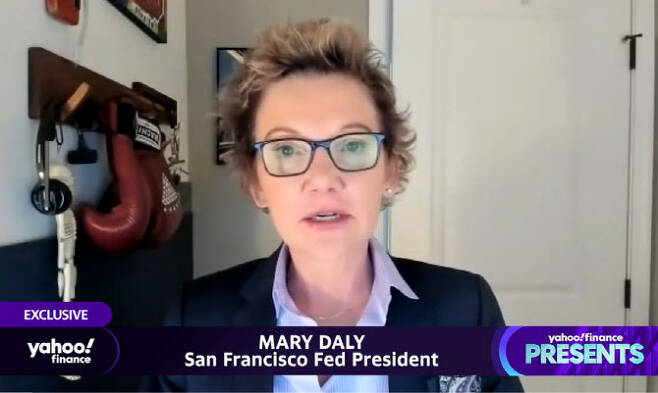 메리 데일리 샌프란시스코 연방준비은행 총재가 24일(현지시간) 야후파이낸스와 화상 인터뷰를 하고 있다. (출처=야후파이낸스)